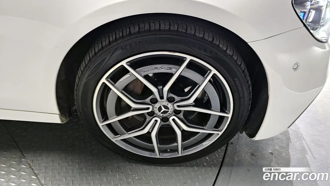 Mercedes-Benz E-Class 2022 из KR, фото 8