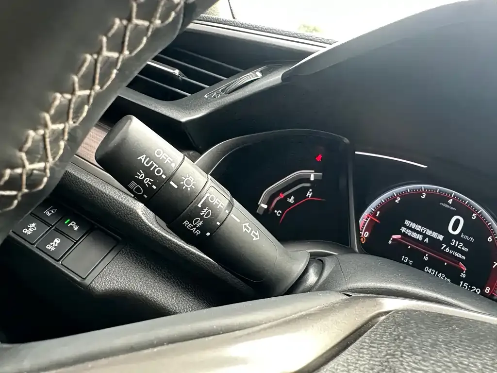 Honda Civic 2021 из CN, фото 3