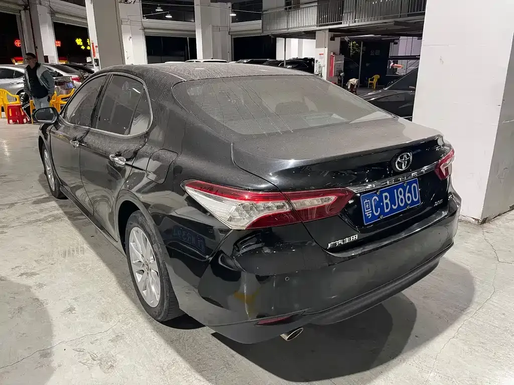Toyota Camry 2021 из CN, фото 4