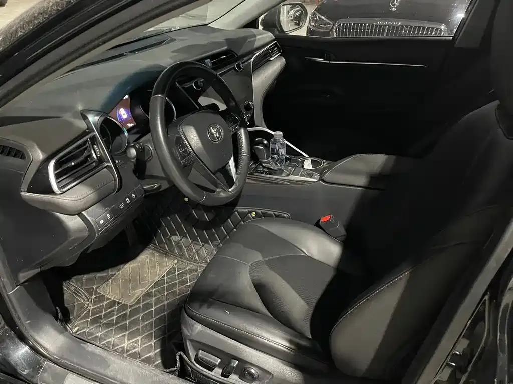 Toyota Camry 2021 из CN, фото 7