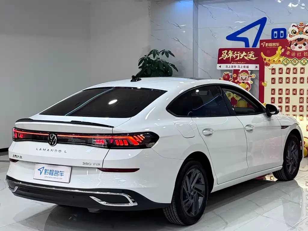Volkswagen Lamando 2024 из CN, фото 8