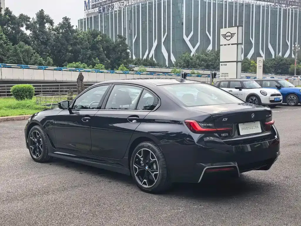 BMW i3 — фото 3