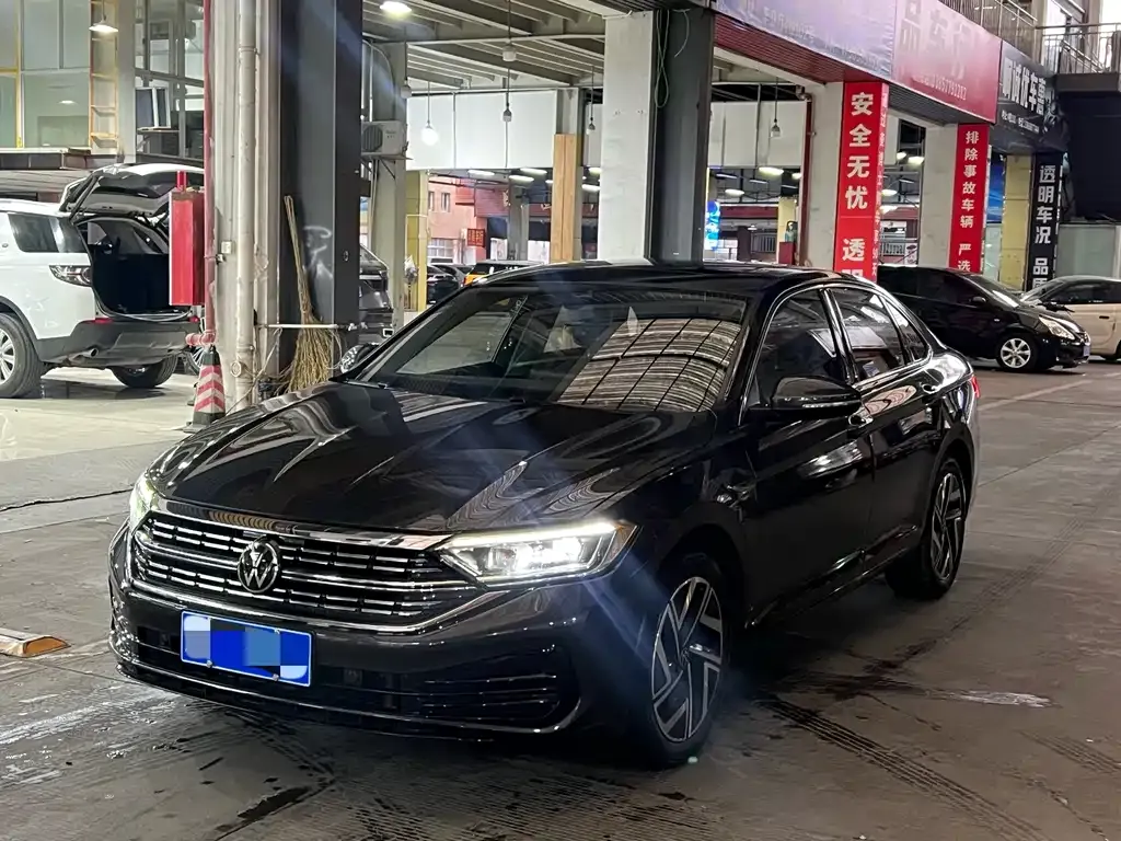 Volkswagen Sagitar 2023 из CN, фото 1