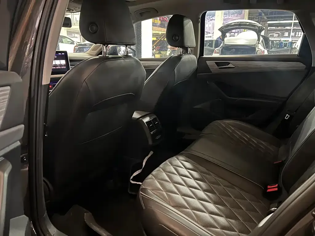 Volkswagen Sagitar 2023 из CN, фото 9