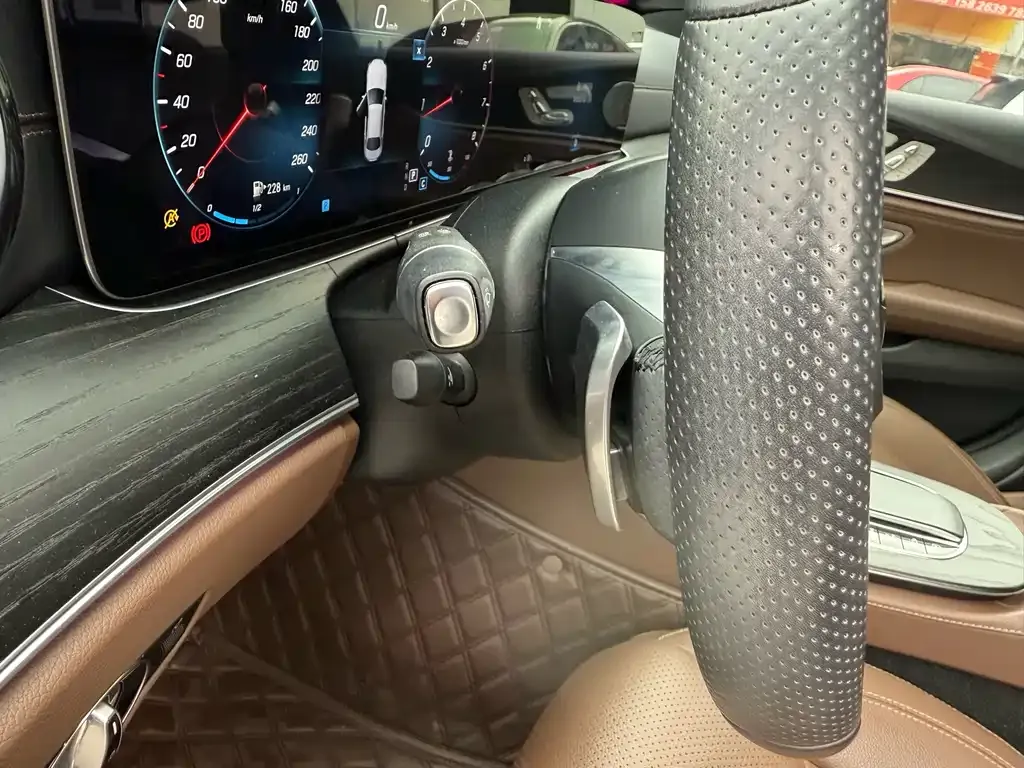 Mercedes-Benz E-Class 2021 из CN, фото 7