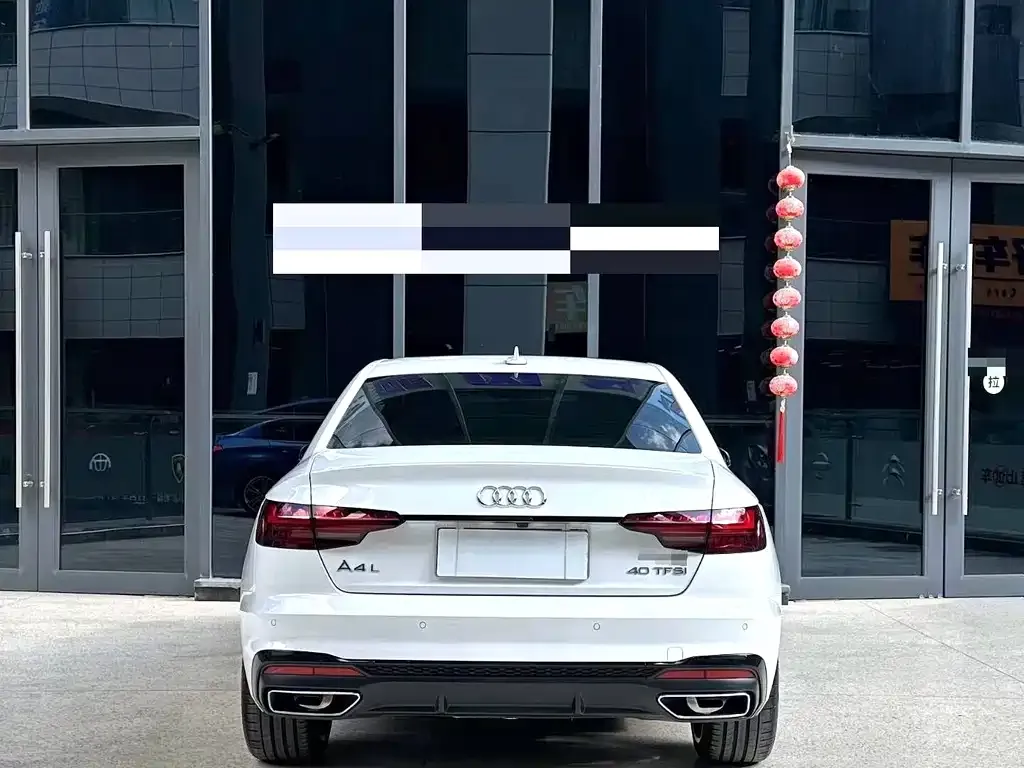 Audi A4L 2024 из CN, фото 5