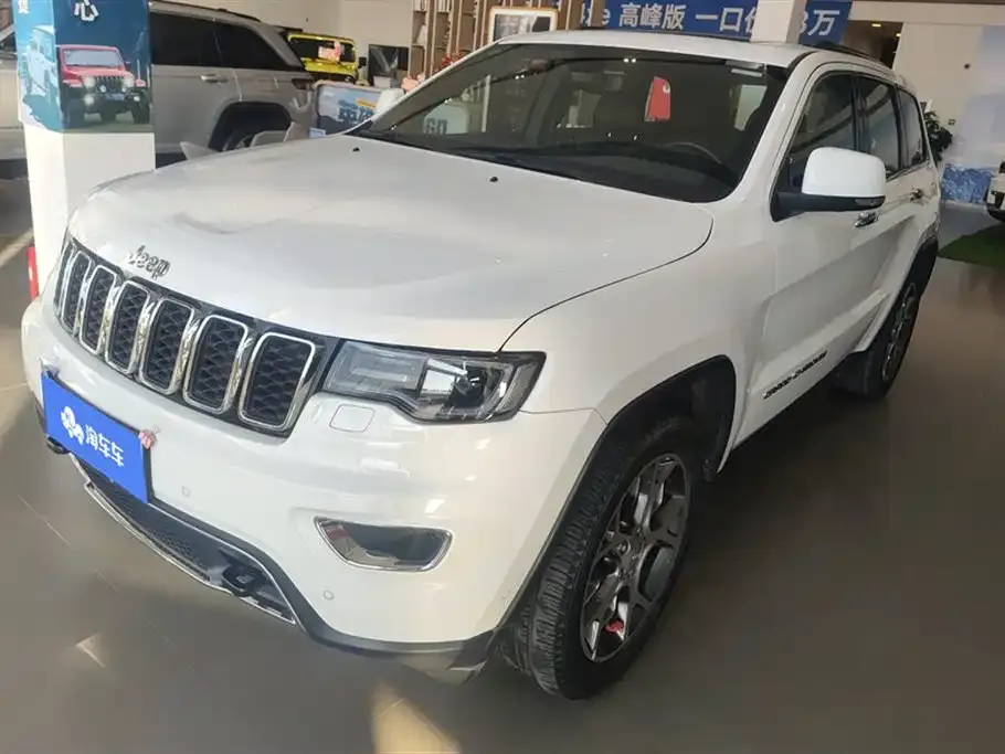 Jeep Grand Cherokee (Import) 2022 из CN, фото 1