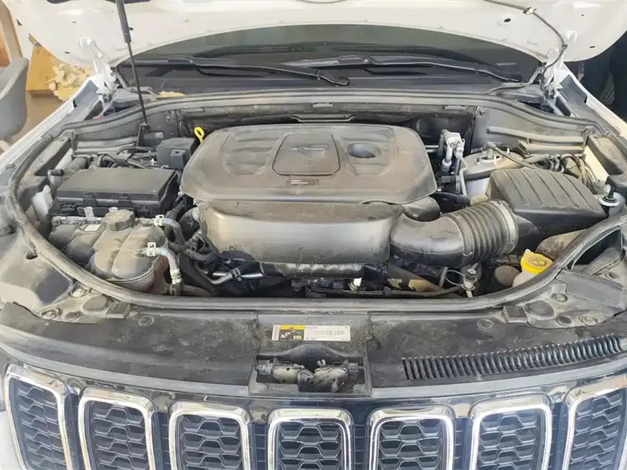 Jeep Grand Cherokee (Import) 2022 из CN, фото 10