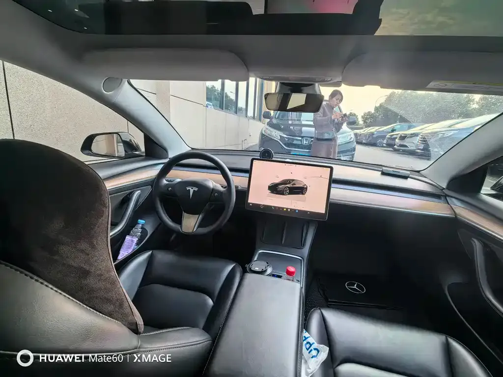 Tesla Model 3 2023 из CN, фото 4