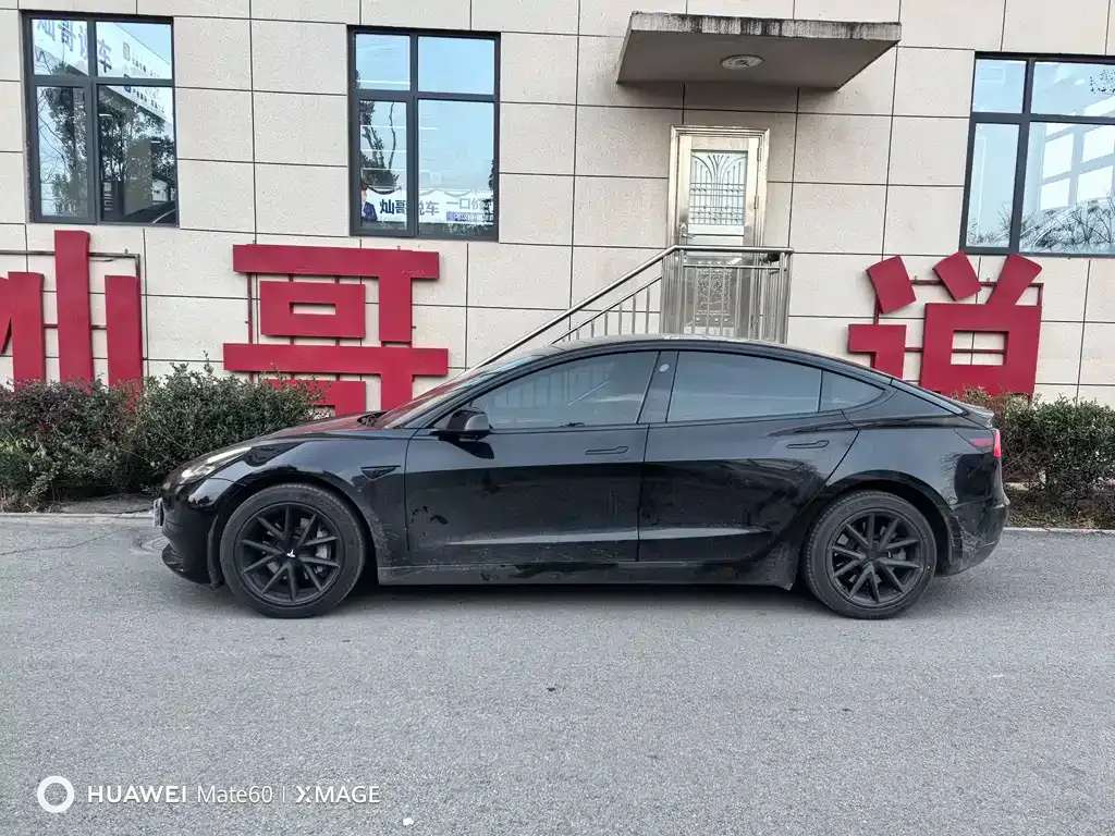 Tesla Model 3 2023 из CN, фото 9