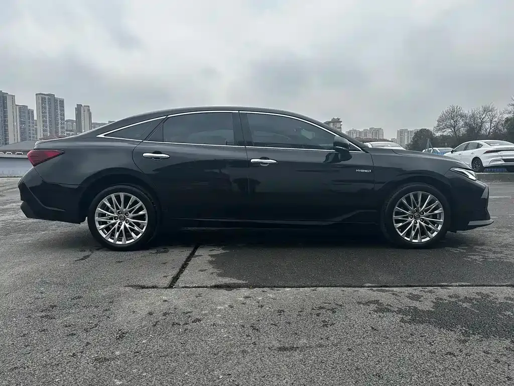 Toyota Avalon 2023 из CN, фото 10
