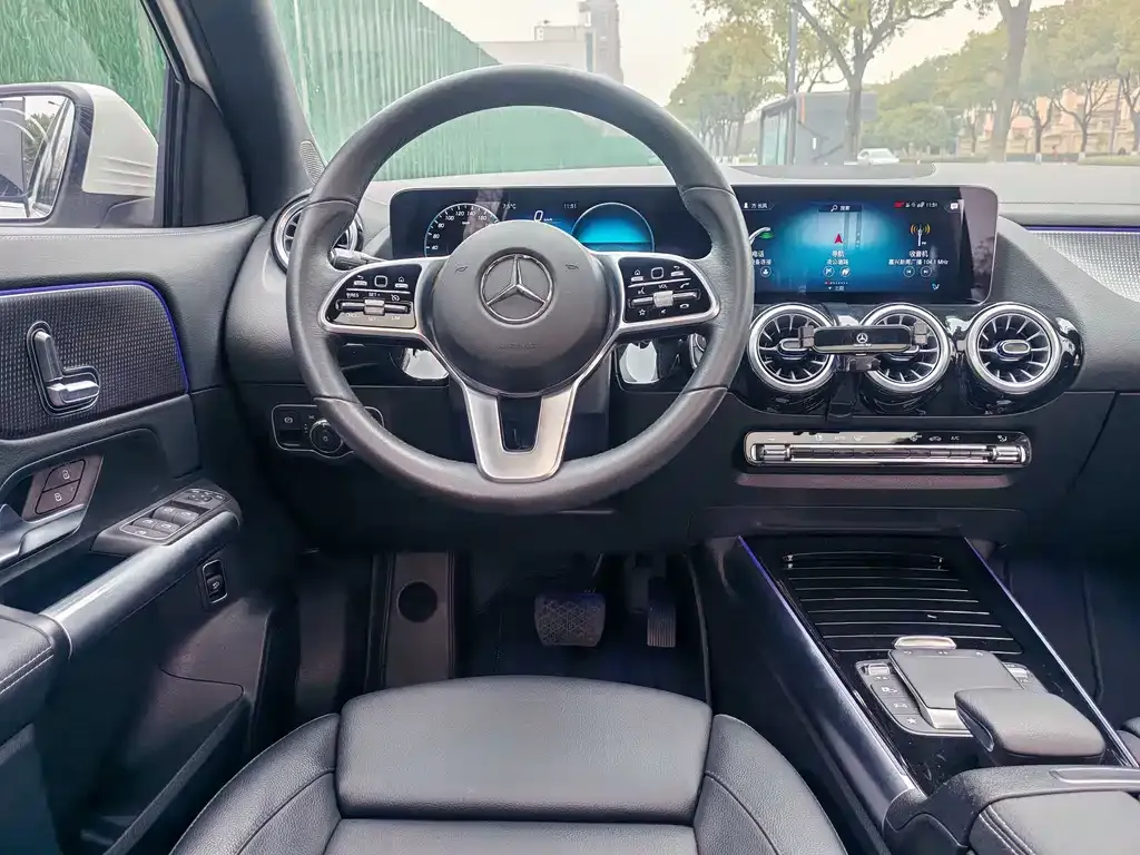 Mercedes-Benz GLA — фото 3