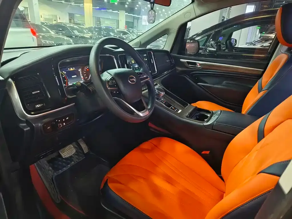 GAC Motor Trumpchi M8 — фото 10