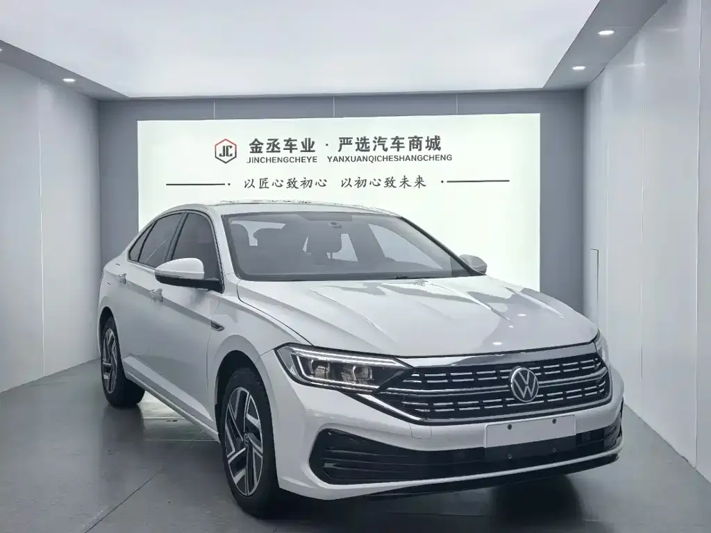Volkswagen Sagitar 2023 из CN, фото 3