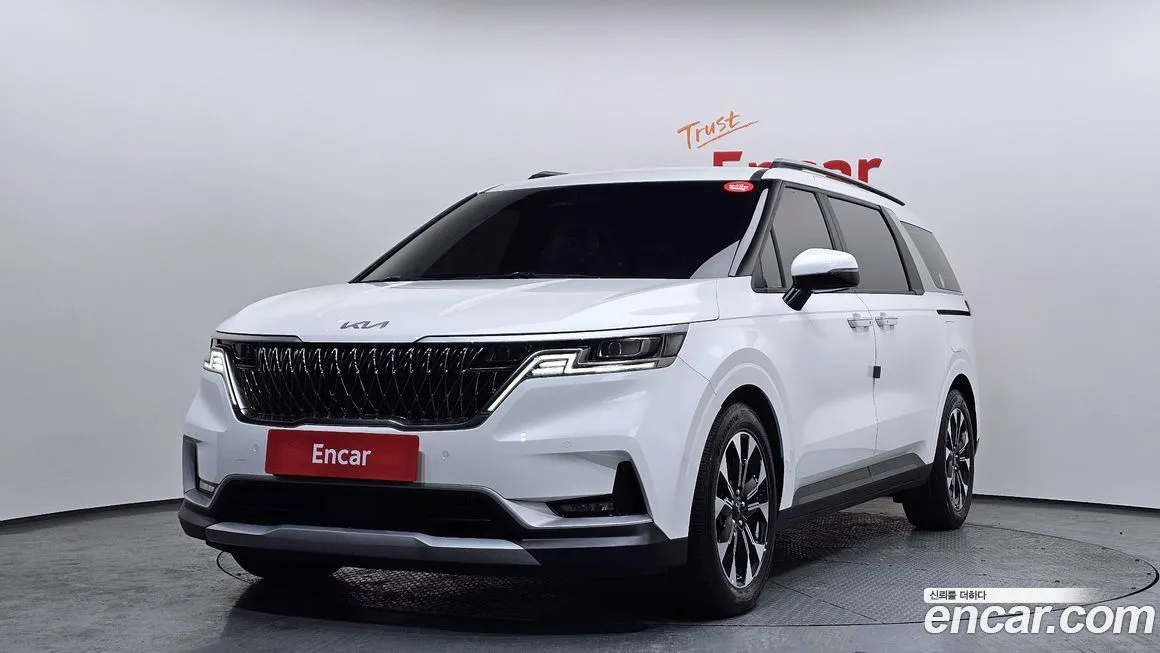 Kia Carnival 2023 из KR, фото 1
