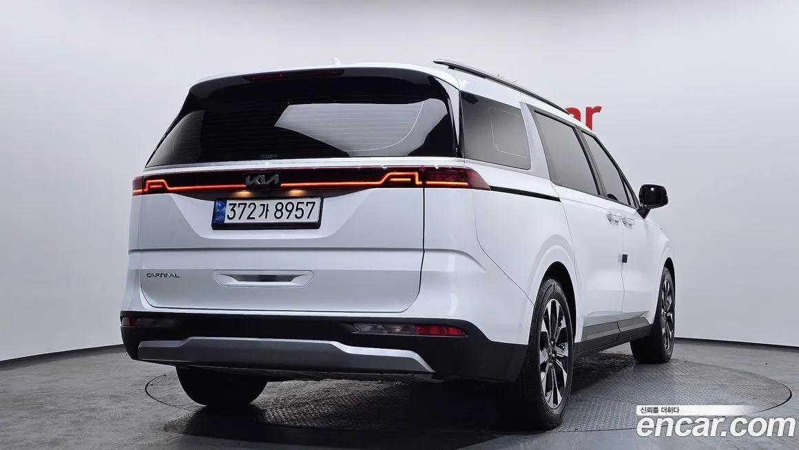 Kia Carnival 2023 из KR, фото 5