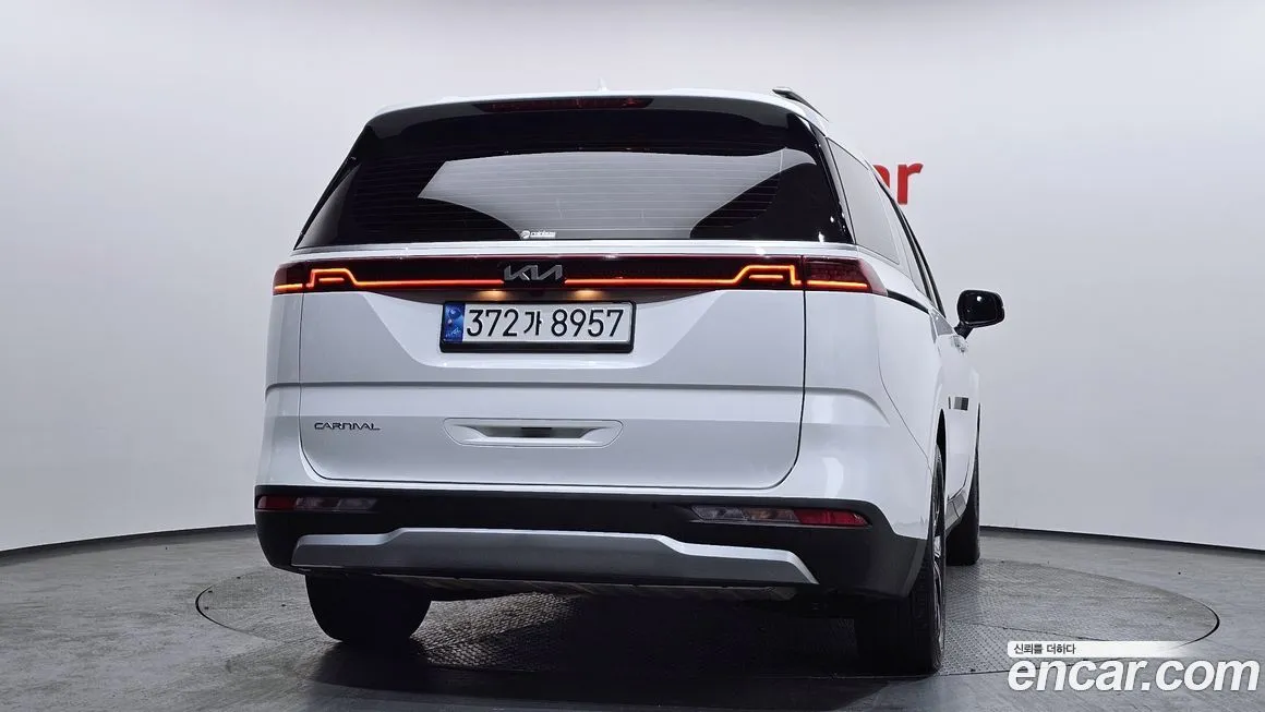 Kia Carnival 2023 из KR, фото 7