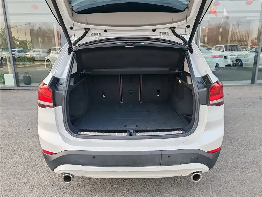 BMW X1 2023 из CN, фото 8