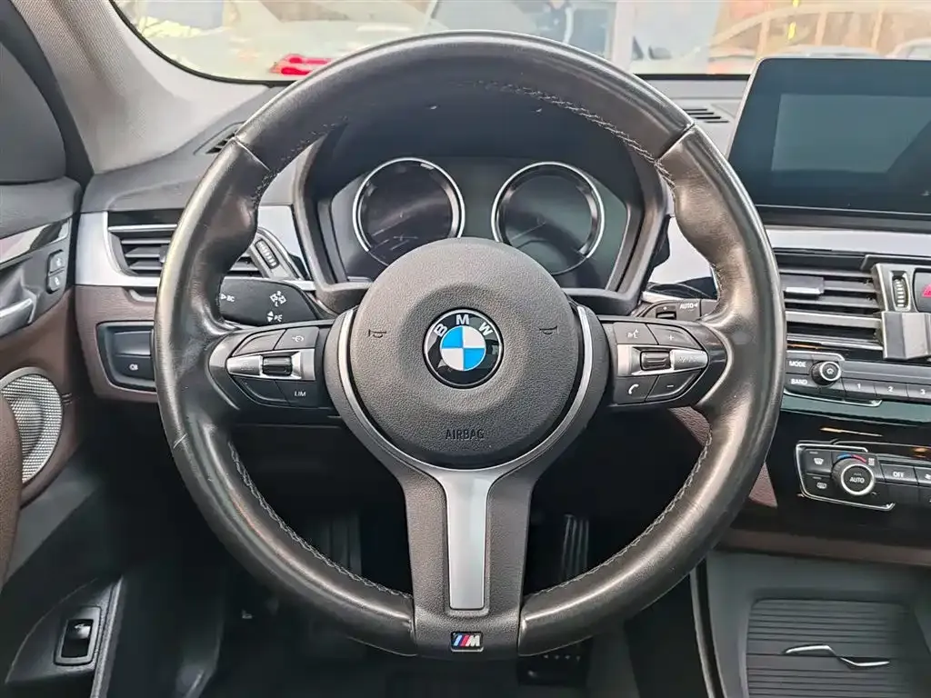 BMW X1 2023 из CN, фото 10