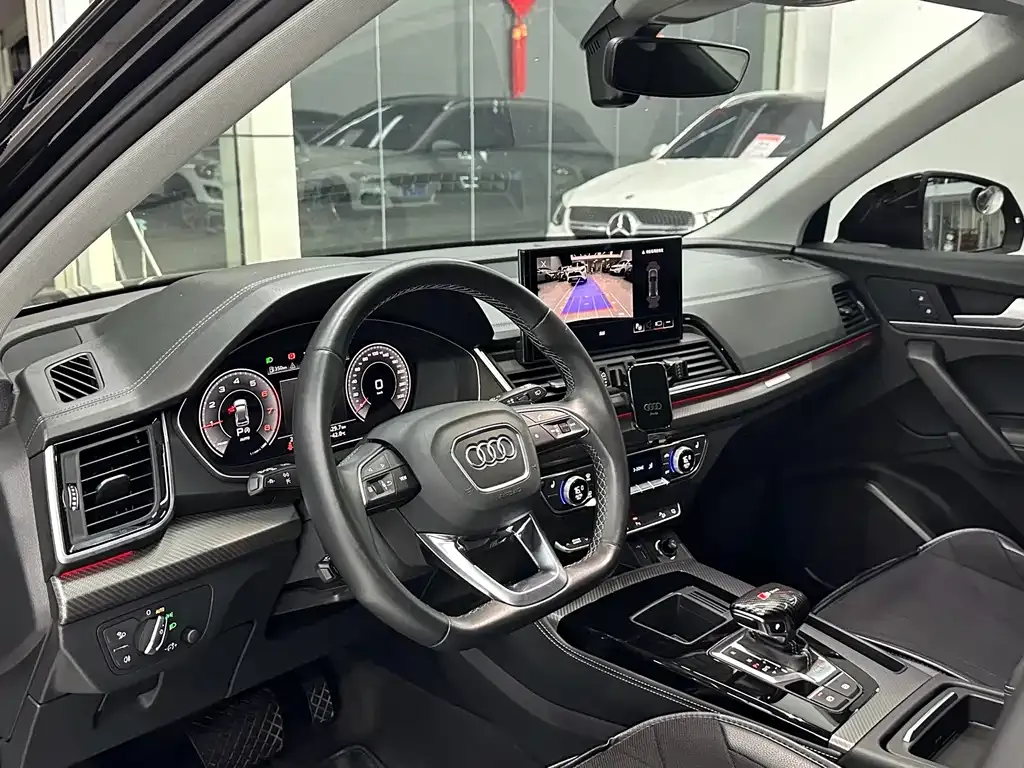 Audi Q5L 2021 из CN, фото 7