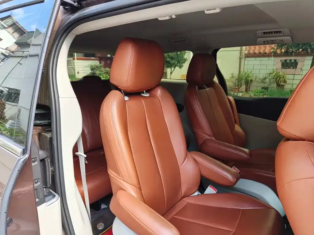 Buick GL8 2021 из CN, фото 6