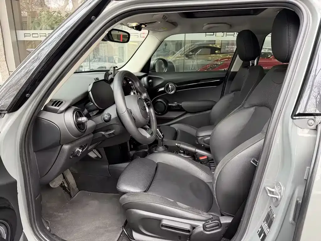 MINI Cooper (3-door) 2022 из CN, фото 8