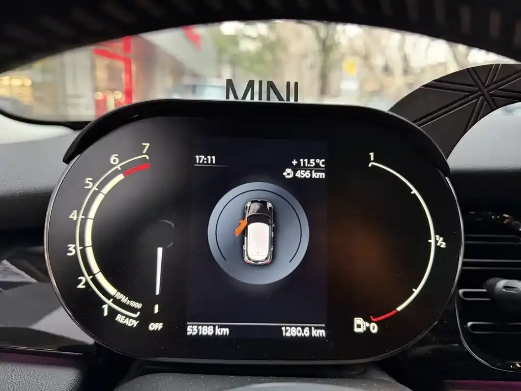 MINI Cooper (3-door) 2022 из CN, фото 2