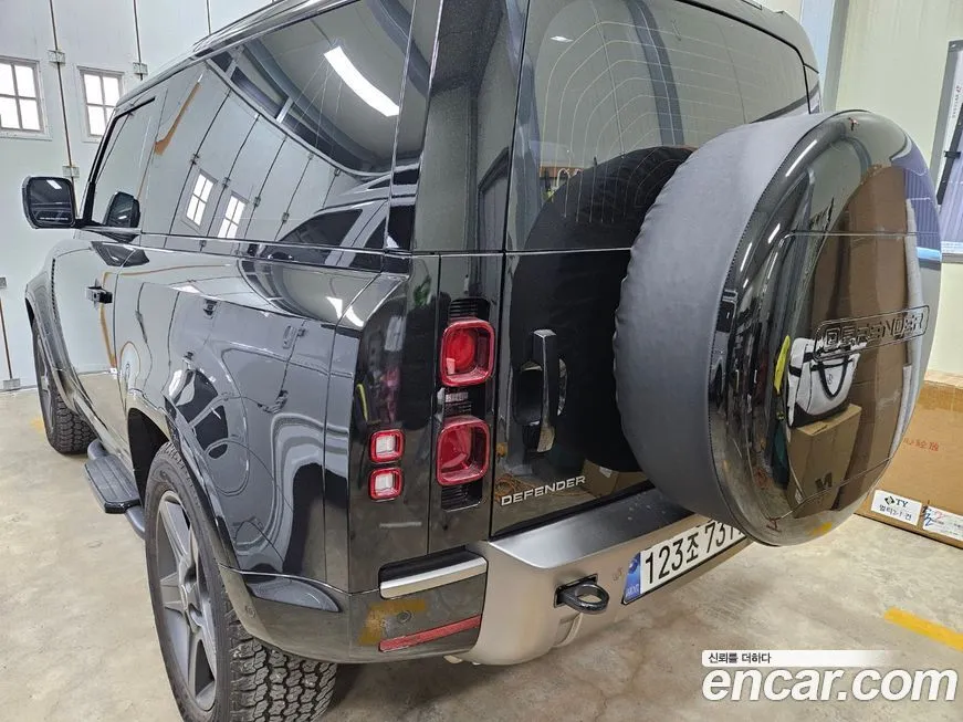Land Rover Defender 2025 из KR, фото 6