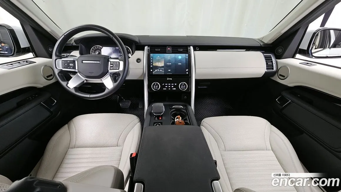Land Rover Discovery 2023 из KR, фото 3