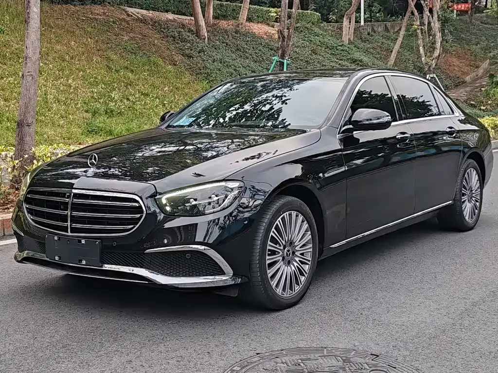 Mercedes-Benz E-Class 2023 из CN, фото 1