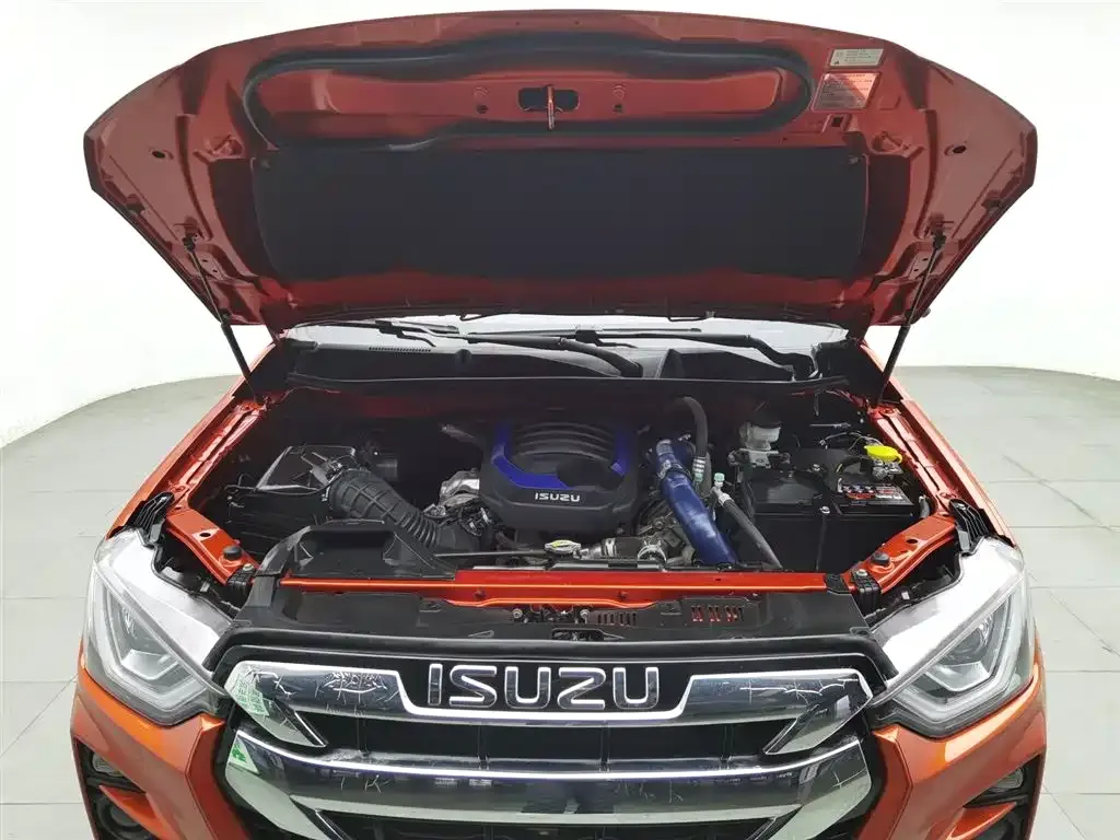 Isuzu D-MAX 2023 из CN, фото 5
