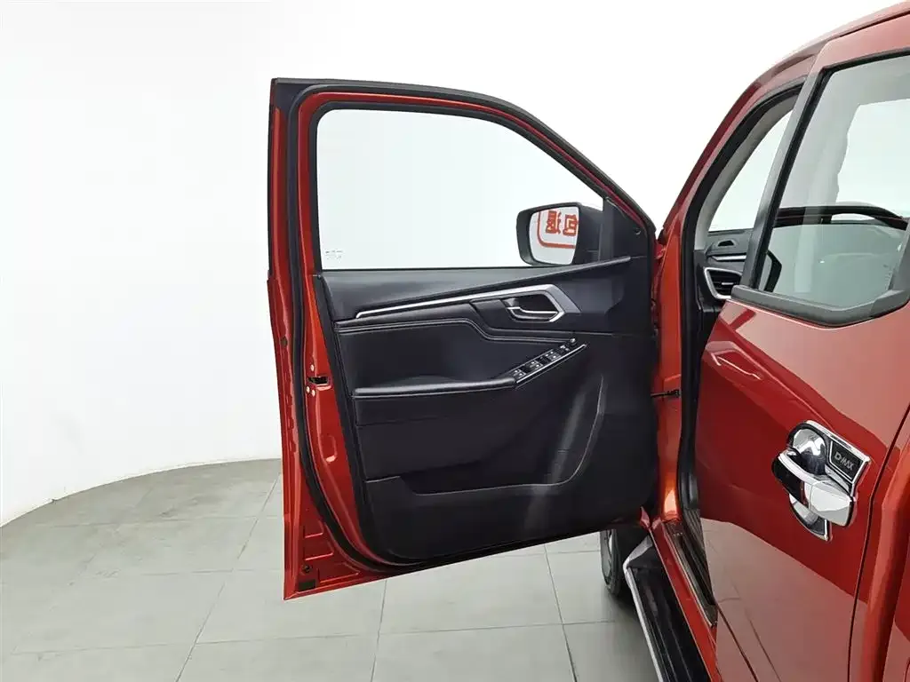 Isuzu D-MAX 2023 из CN, фото 4