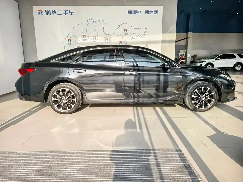 Toyota Avalon 2022 из CN, фото 10