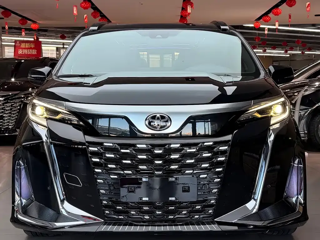 Toyota Granvia 2025 из CN, фото 7