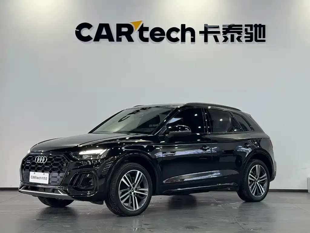 Audi Q5L 2023 из CN, фото 1