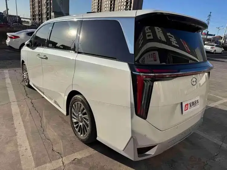 GAC Motor Trumpchi M8 — фото 6