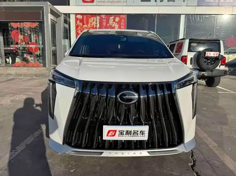 GAC Motor Trumpchi M8 — фото 5