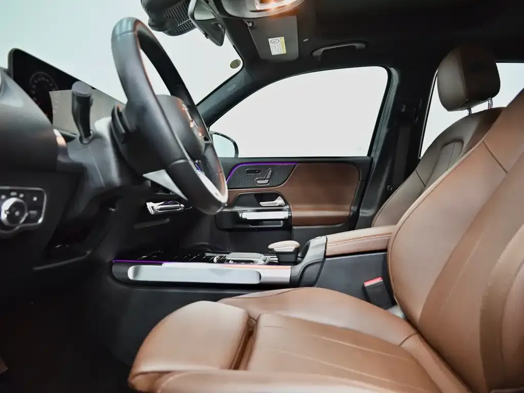 Mercedes-Benz GLB 2023 из CN, фото 2