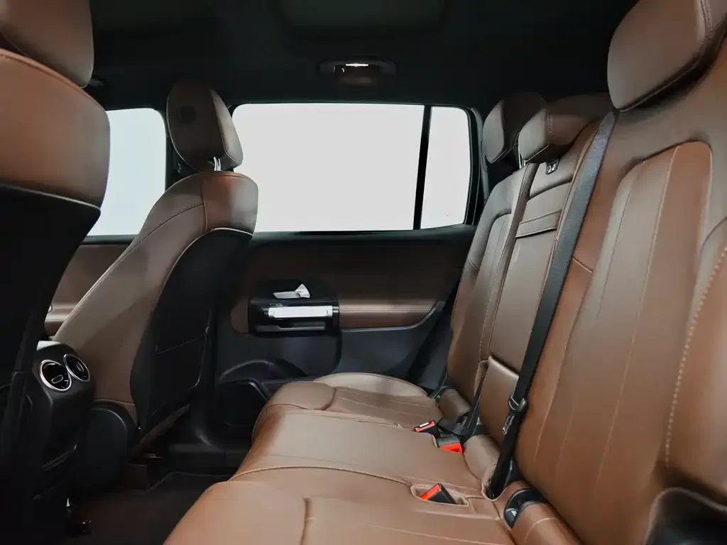Mercedes-Benz GLB 2023 из CN, фото 5