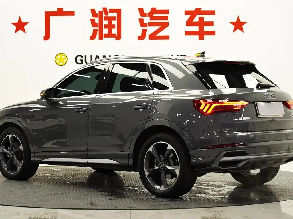 Audi Q3 2022 из CN, фото 2