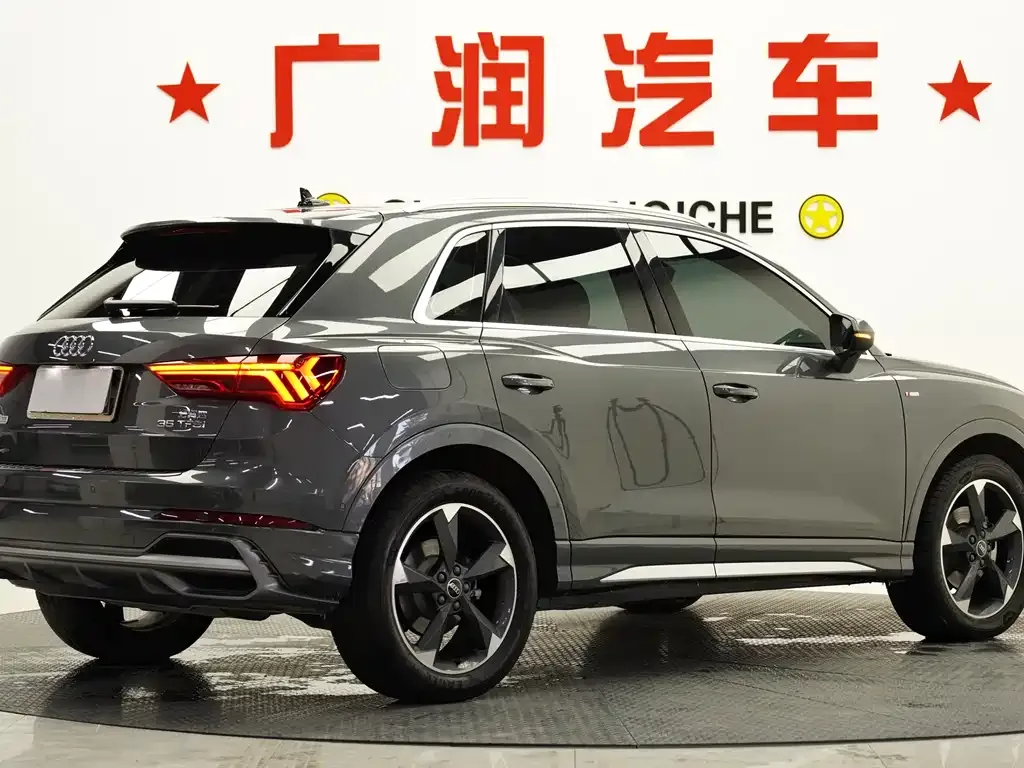 Audi Q3 2022 из CN, фото 10