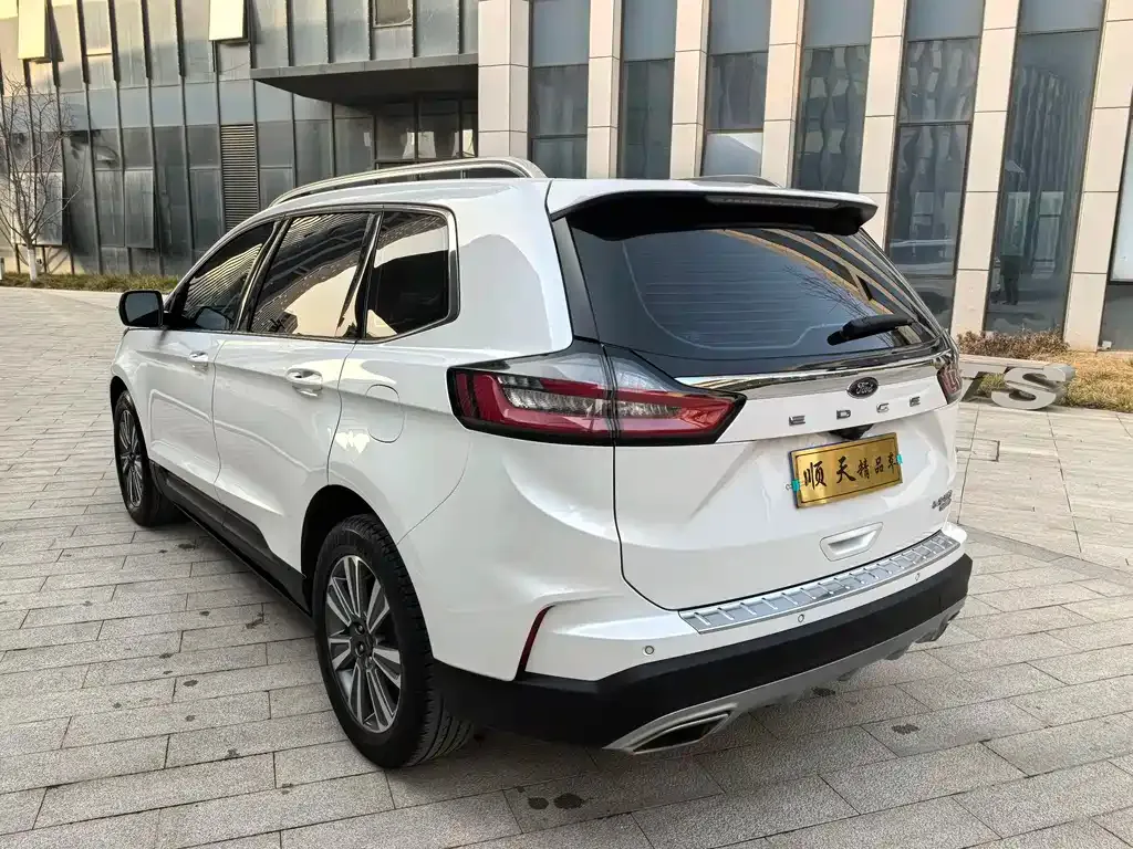 Ford Edge 2022 из CN, фото 10