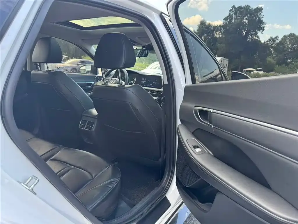 Hyundai Sonata 2021 из CN, фото 5