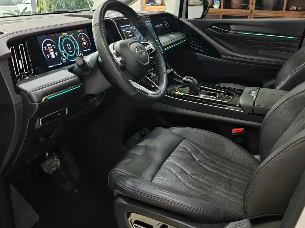 GAC Motor Trumpchi M8 — фото 3