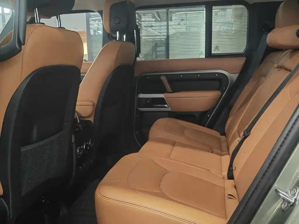Land Rover Defender 2022 из CN, фото 3