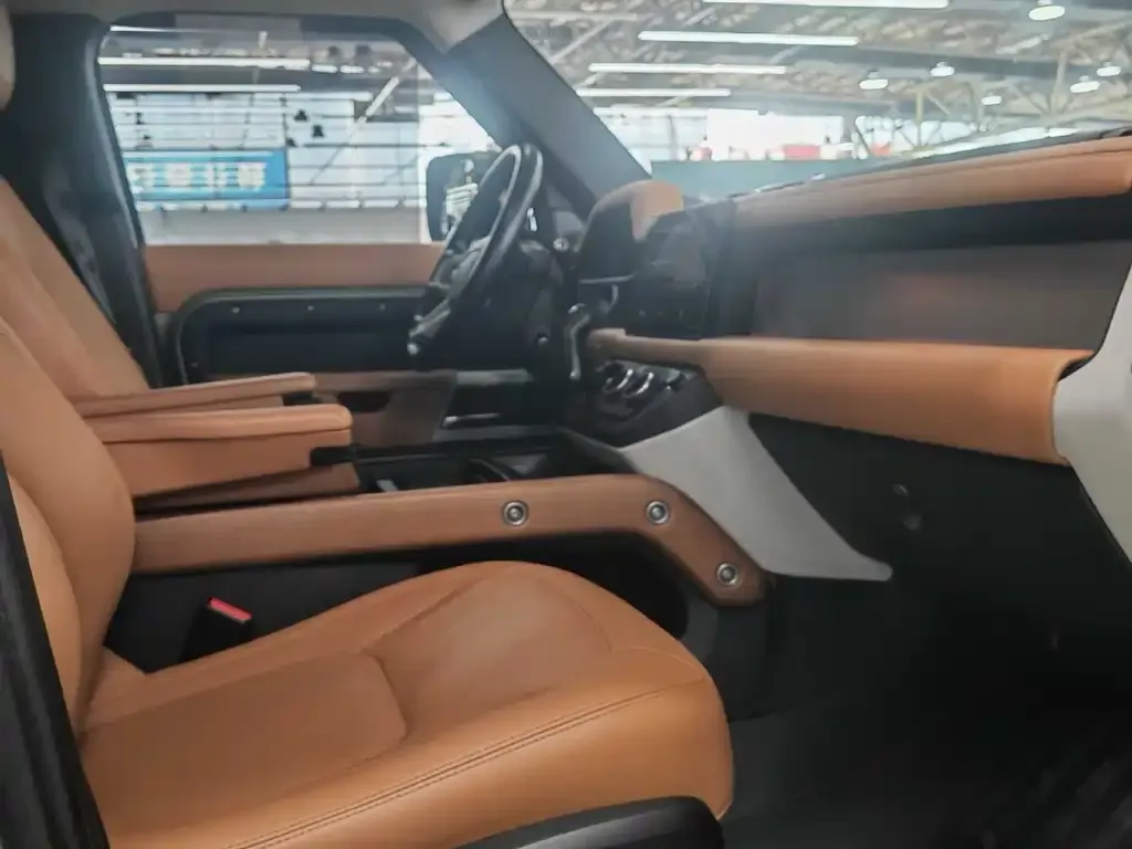 Land Rover Defender 2022 из CN, фото 4