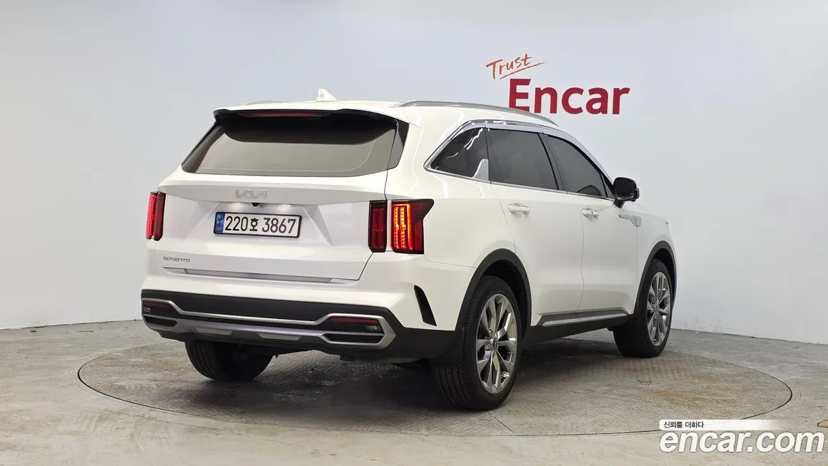 Kia Sorento — фото 3
