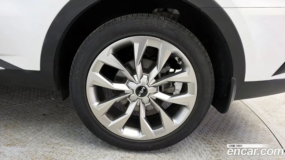 Kia Sorento — фото 4