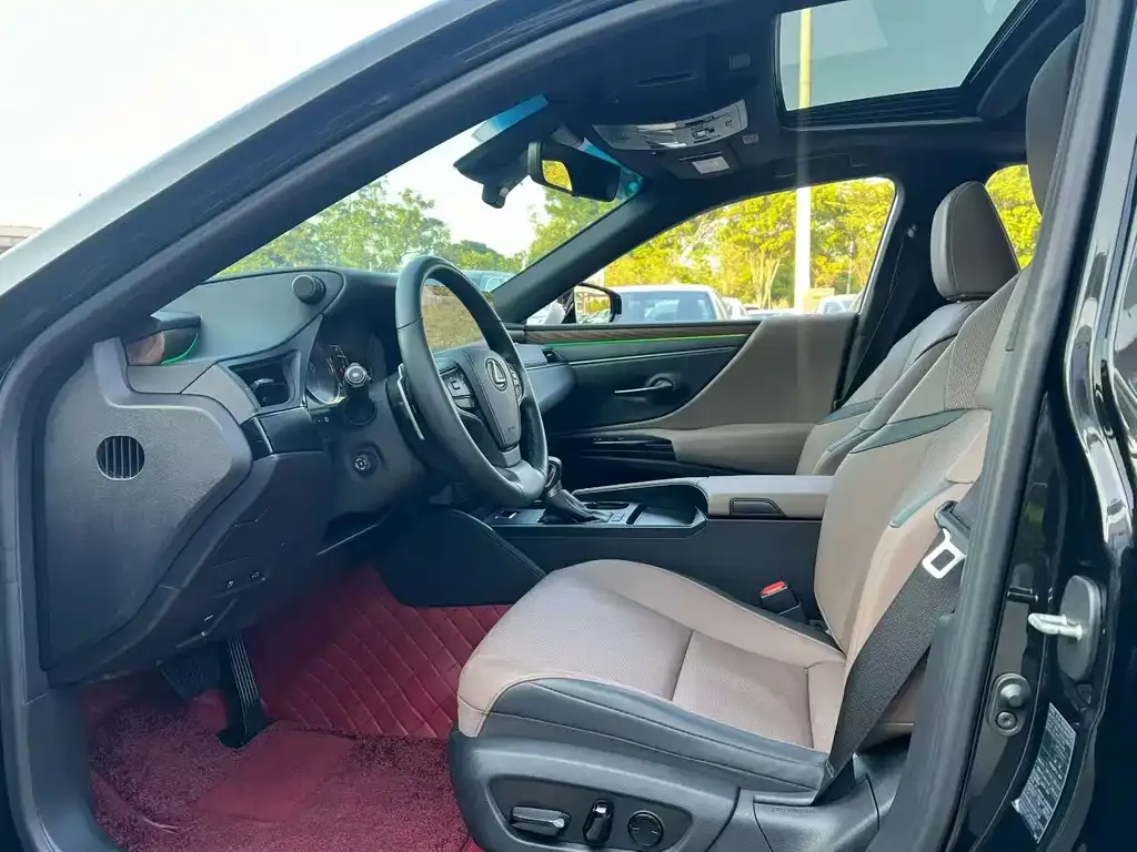 Lexus ES 2022 из CN, фото 4