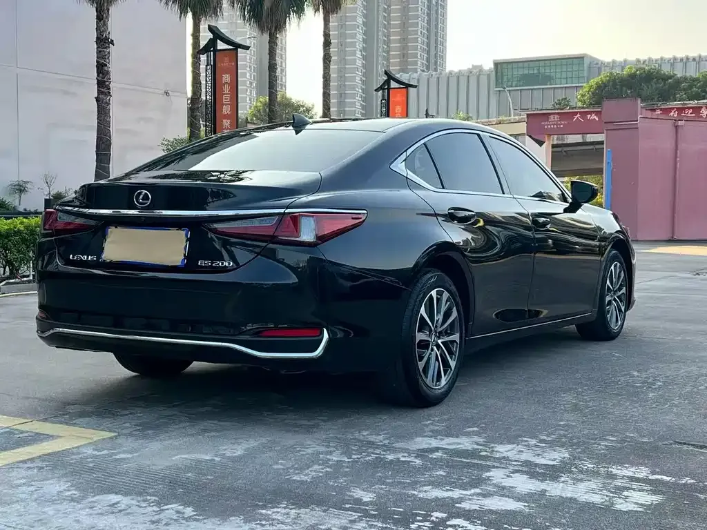 Lexus ES 2022 из CN, фото 5